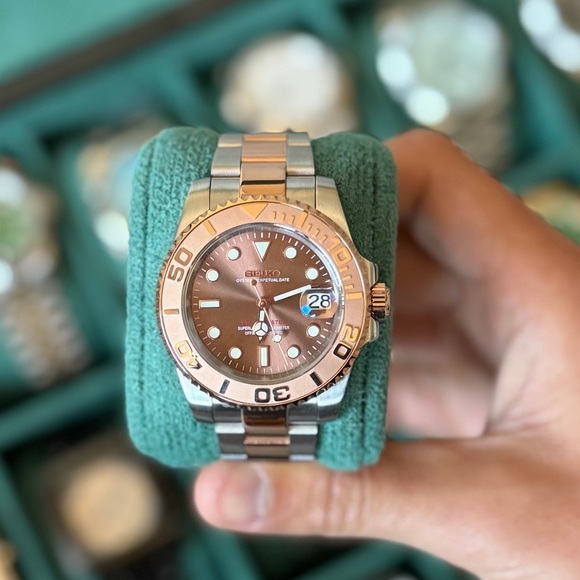 Seiko Other - Seiko Mod: Two Tone Yachtmaster
